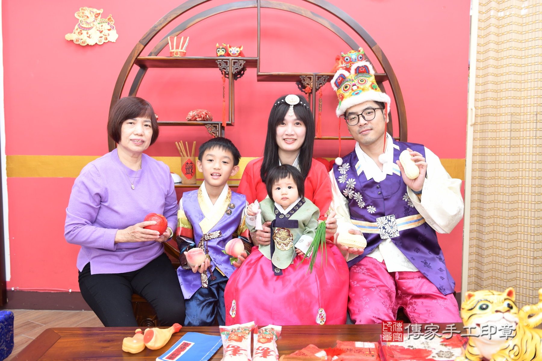 傳家手工印章台北店、抓周、收涎、剃頭 傳家手工印章台北店、抓周、收涎、剃頭