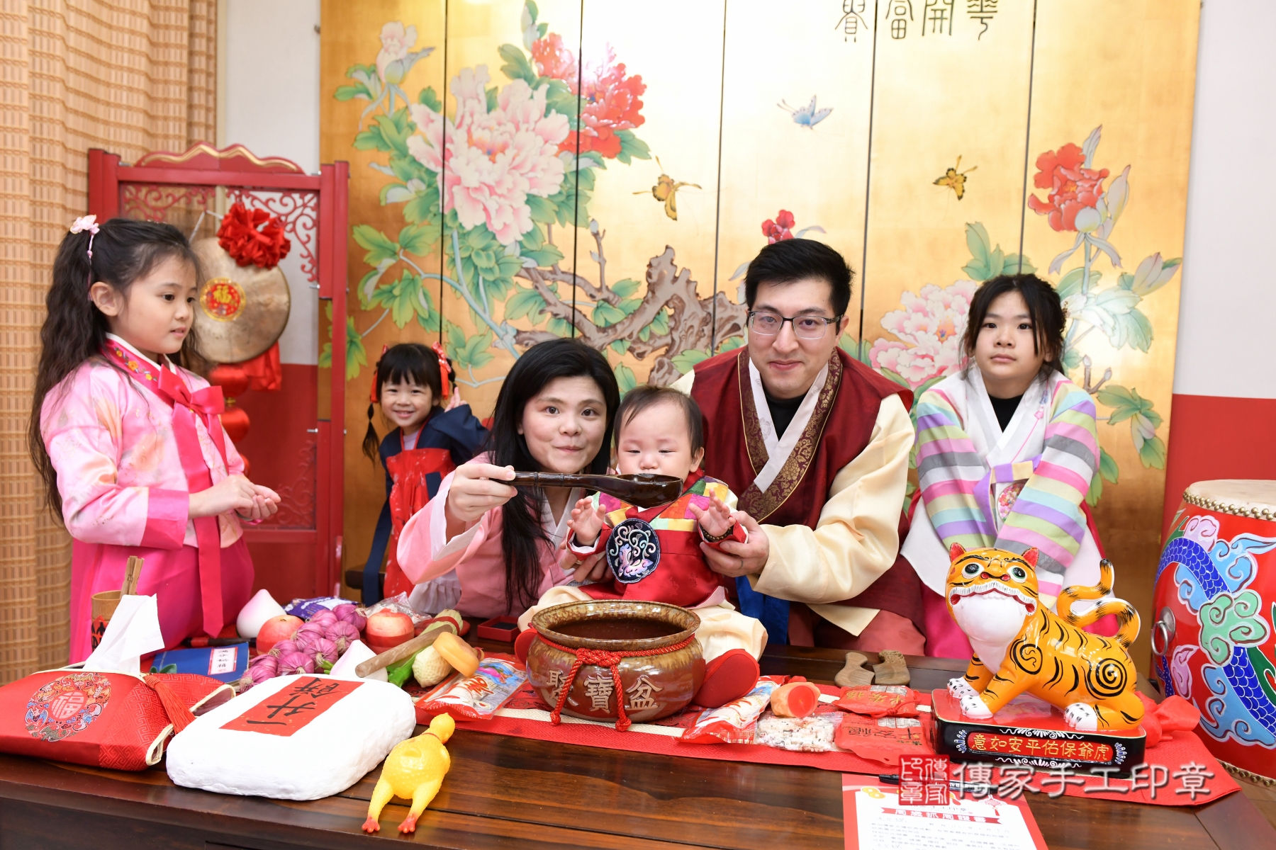 傳家手工印章台北店、抓周、收涎、剃頭 傳家手工印章台北店、抓周、收涎、剃頭