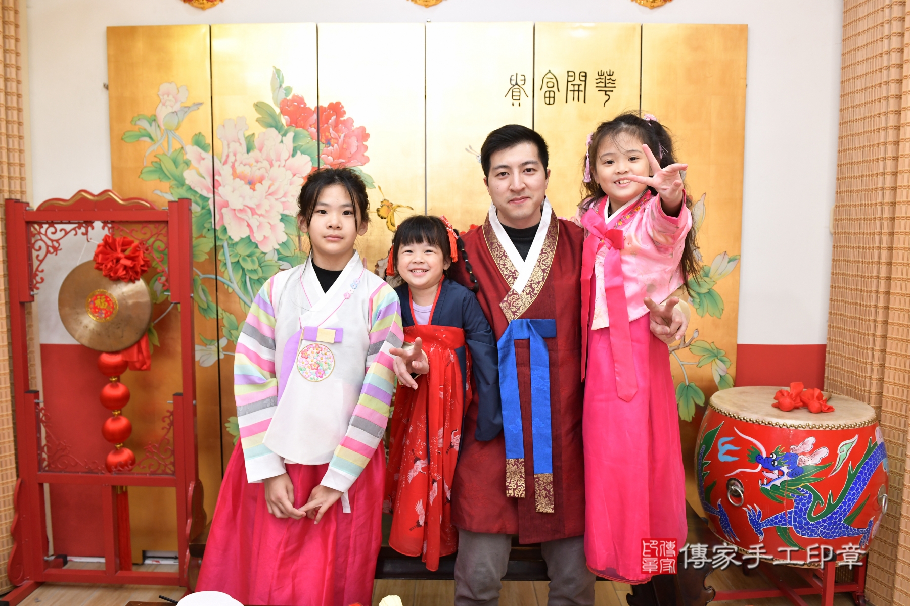 傳家手工印章台北店、抓周、收涎、剃頭 傳家手工印章台北店、抓周、收涎、剃頭