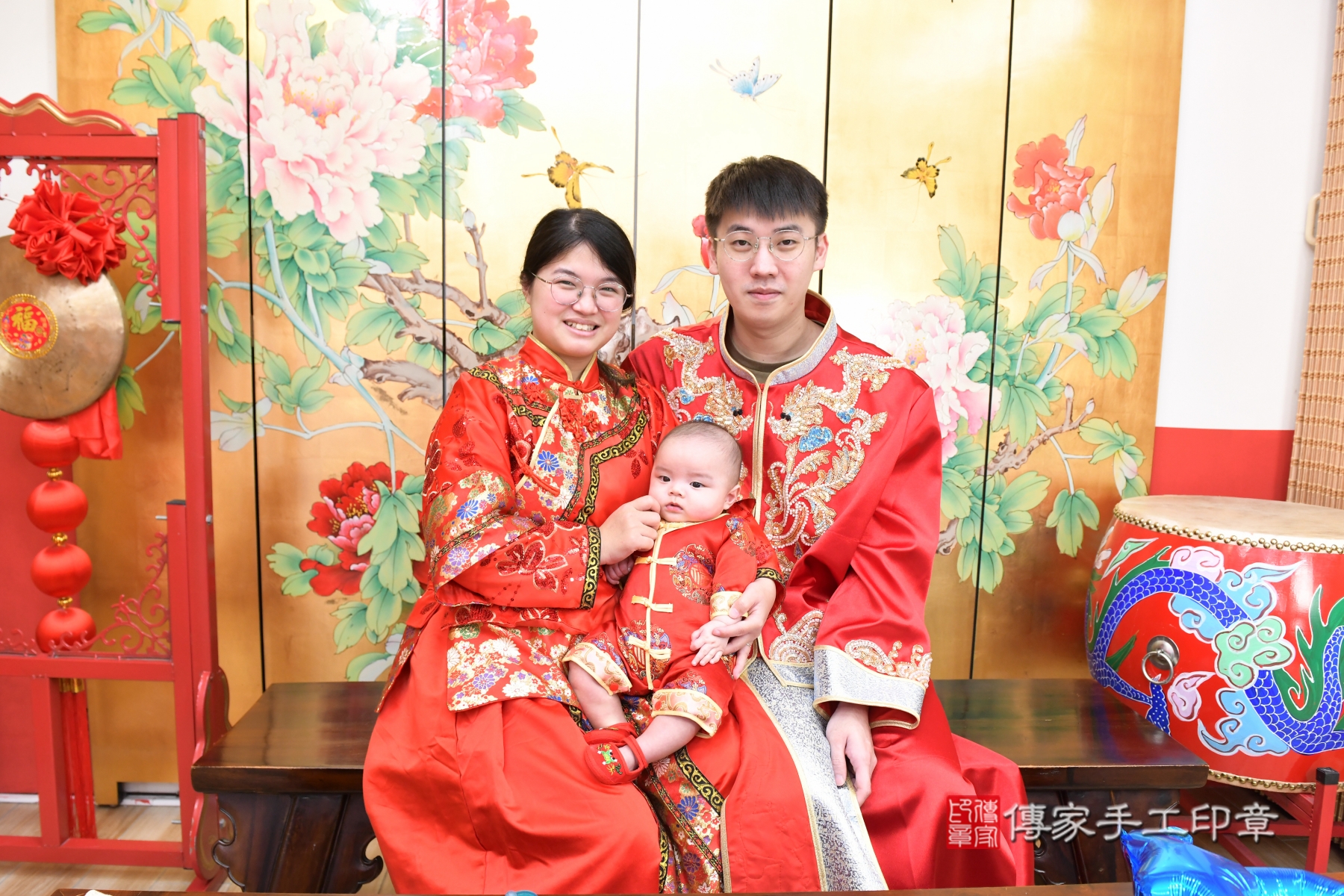 傳家手工印章台北店、抓周、度脺、剃頭、收涎、傳家嬰兒古禮
