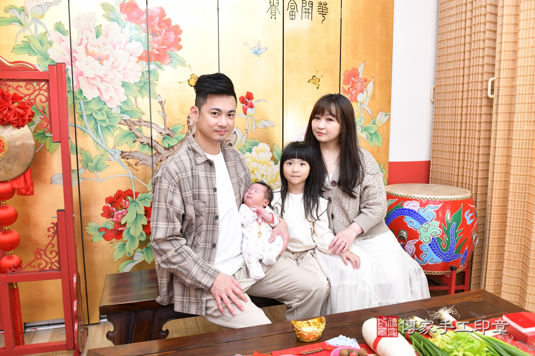 記錄寶寶剃頭儀式的溫馨時刻，滿 .....照：11