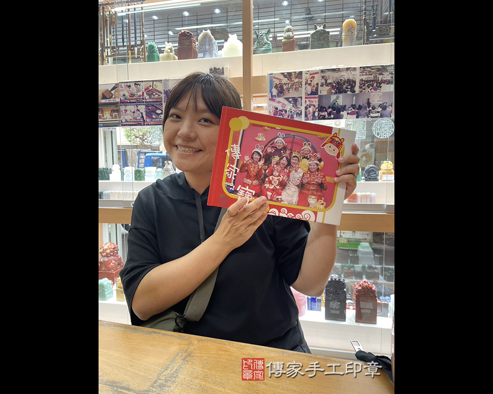 新北市永和區承承寶貝抓周推薦：傳家新北店抓周度脺中國風會場，嬰兒古禮抓周流程儀式吉祥話、抓周道具物品24種、拍照。抓周證書。2026.04.15