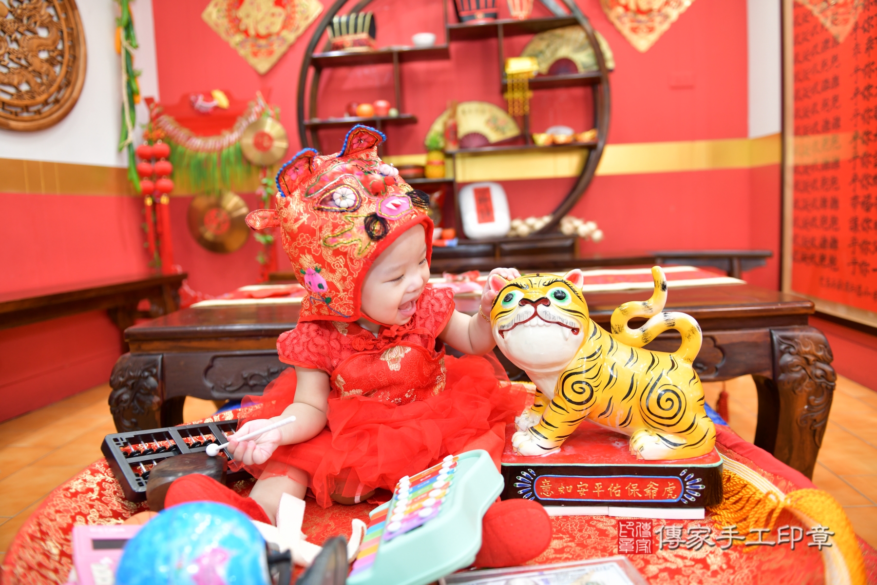 傳家手工印章桃園店、剃頭、收涎、抓周 傳家手工印章桃園店、剃頭、收涎、抓周