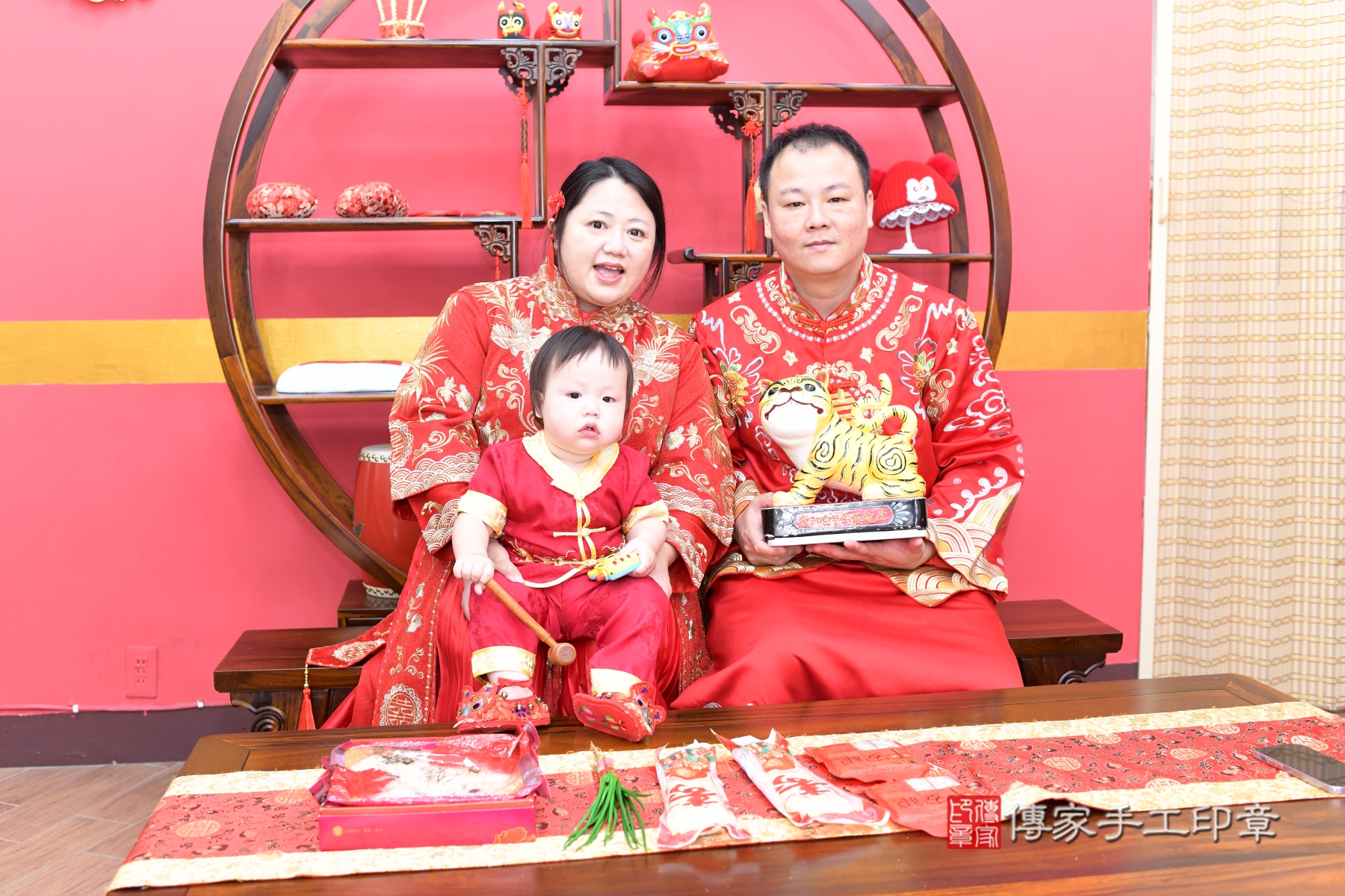 傳家手工印章新北店、剃頭、收涎、抓周 傳家手工印章新北店、剃頭、收涎、抓周