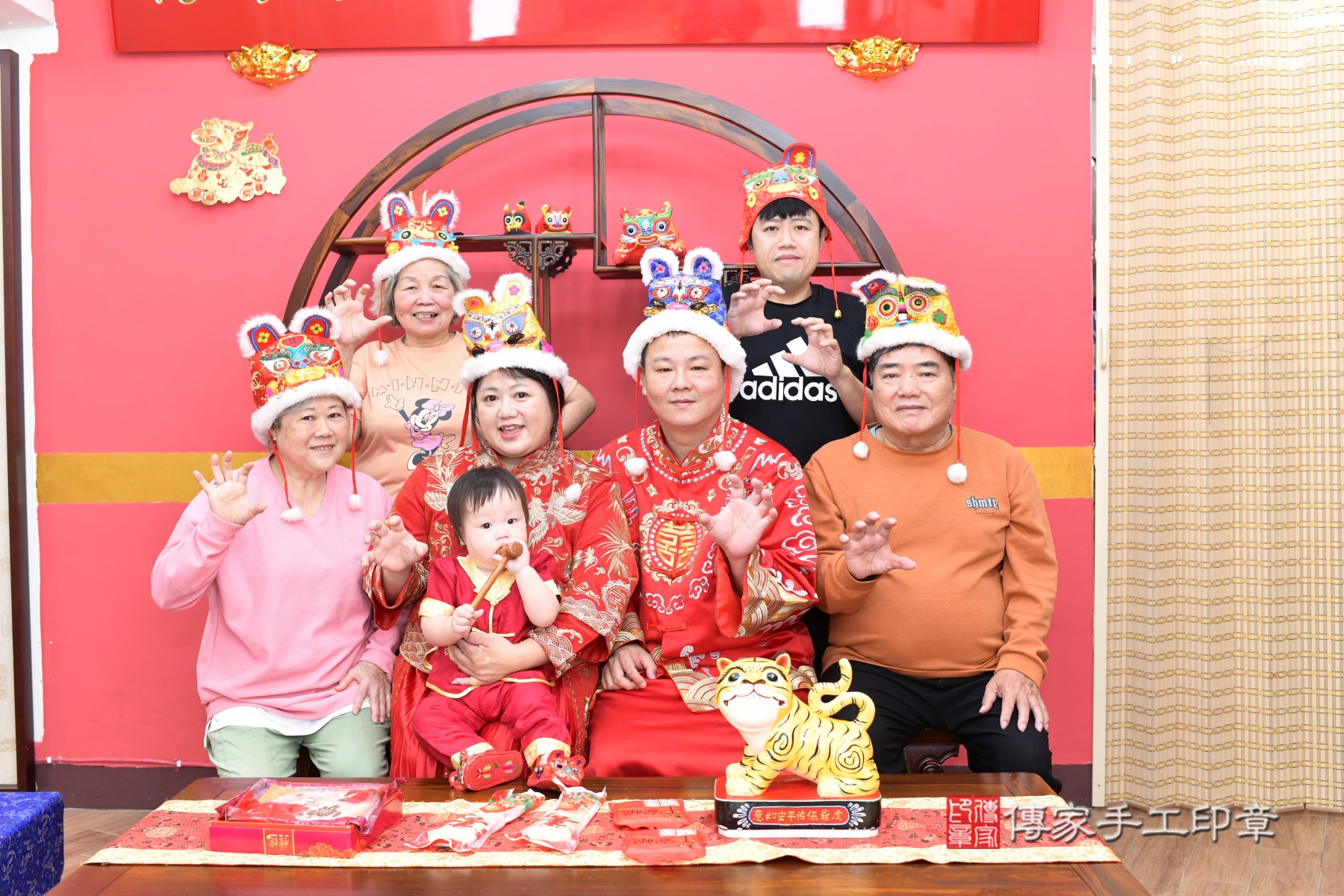 傳家手工印章新北店、剃頭、收涎、抓周 傳家手工印章新北店、剃頭、收涎、抓周