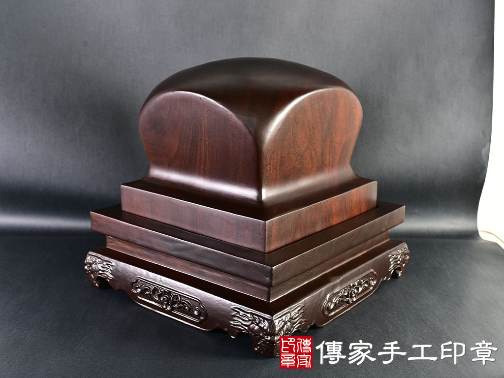 頂級黑檀木精雕黑虎將軍廟章:廟章、神明印章(21X21X20公分)(7吋) 1.jpg