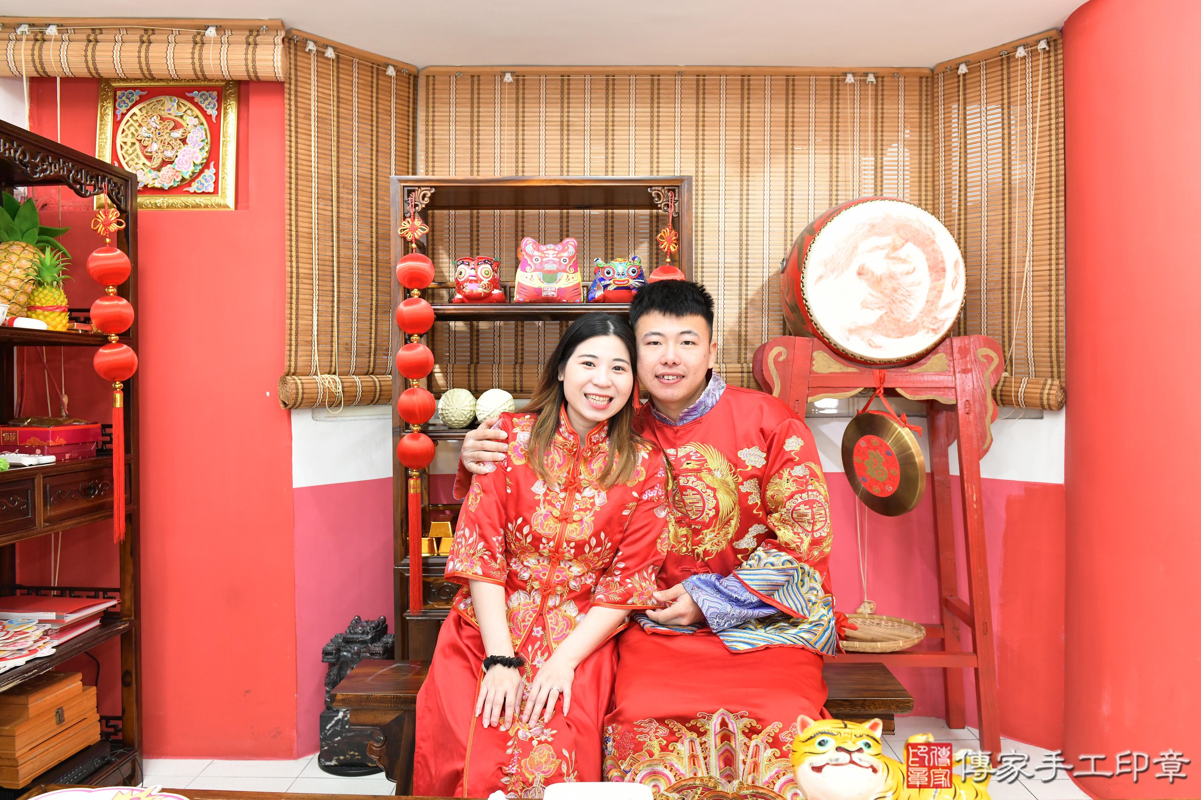 傳家手工印章高雄店、抓周、度脺、美式風會場、傳家嬰兒古禮、吉祥話、抓周道具物品24種、拍照。抓周證書。寶寶抓周、滿周歲、生日快樂、祝福