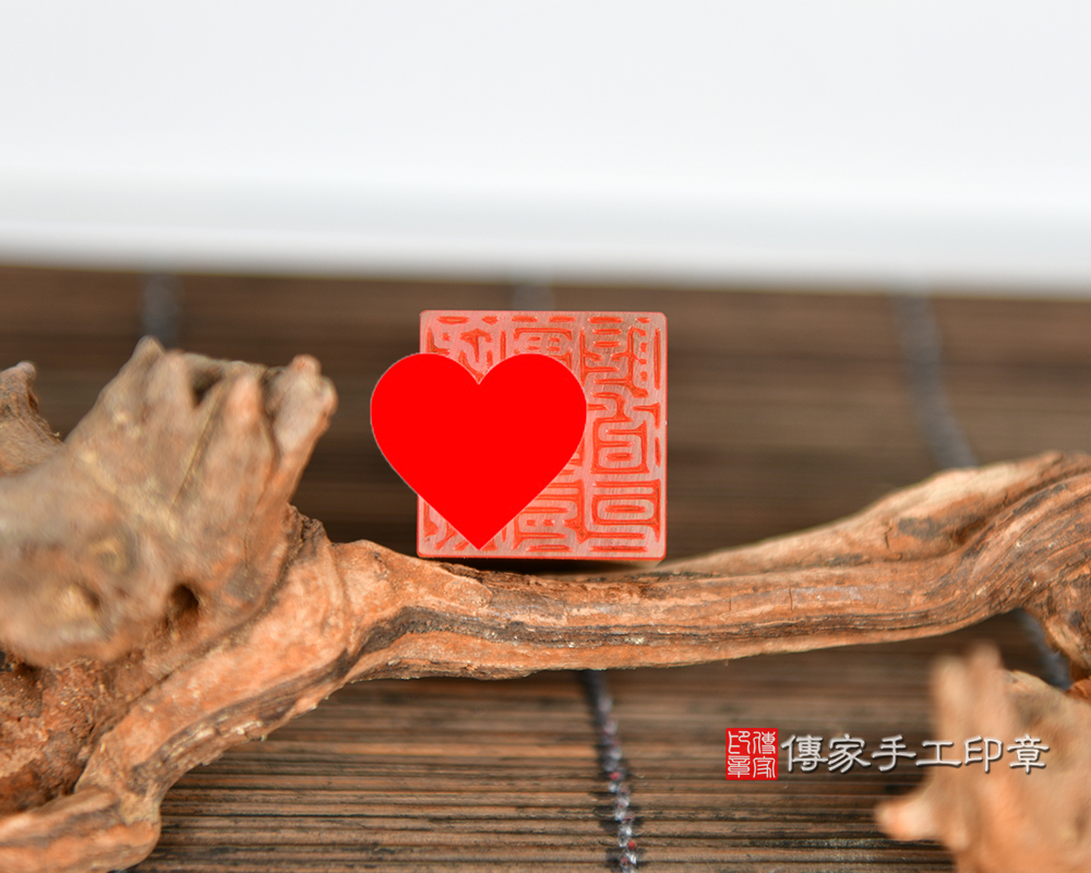 溫潤堅毅的赤牛角公司印鑑章 傳家手工印章台中店。115.4.1 溫潤堅毅的赤牛角公司印鑑章 傳家手工印章台中店。115.4.1