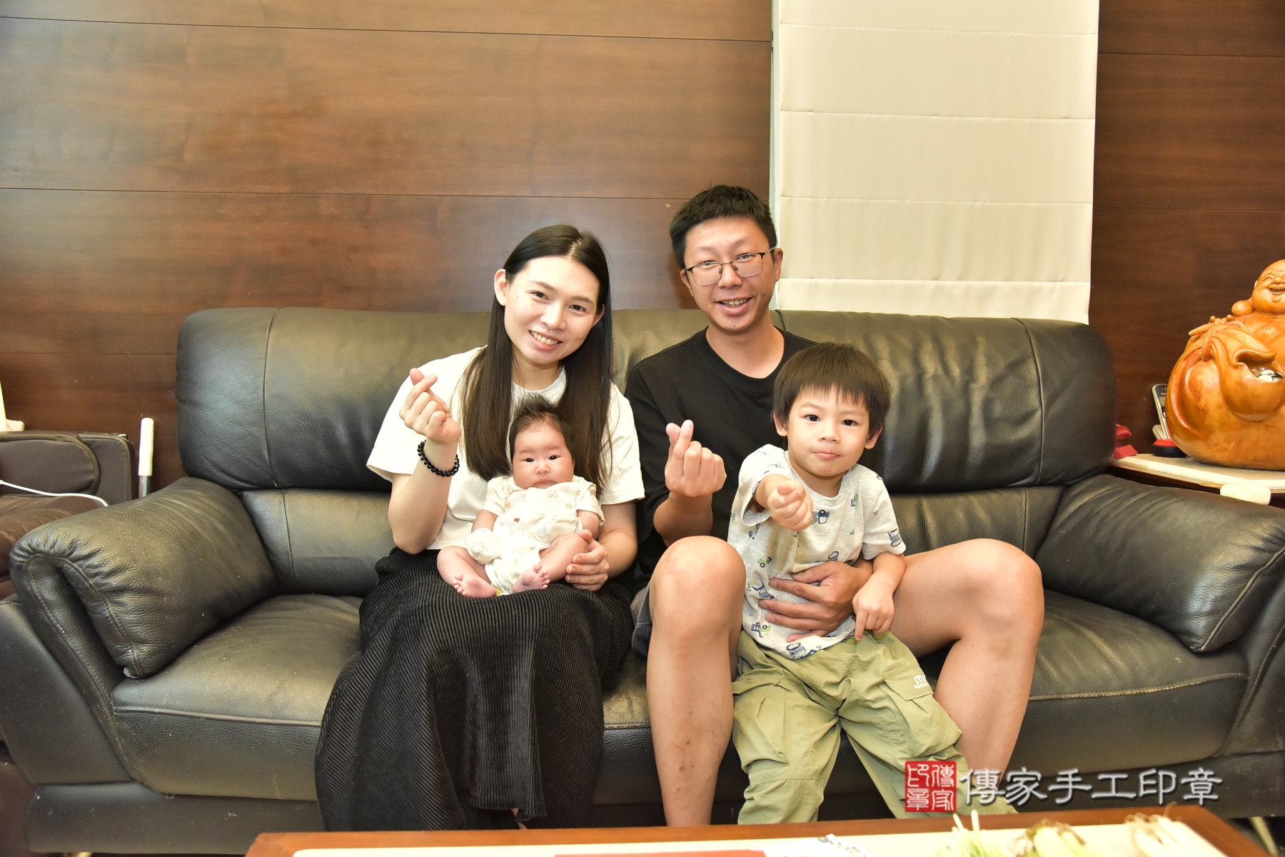 傳家手工印章台北店、剃頭、收涎、抓周 傳家手工印章台北店、剃頭、收涎、抓周