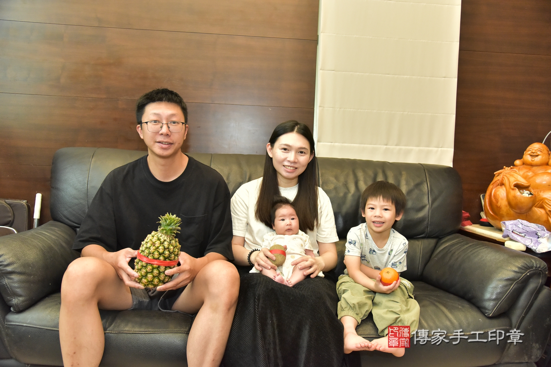 傳家手工印章台北店、剃頭、收涎、抓周 傳家手工印章台北店、剃頭、收涎、抓周