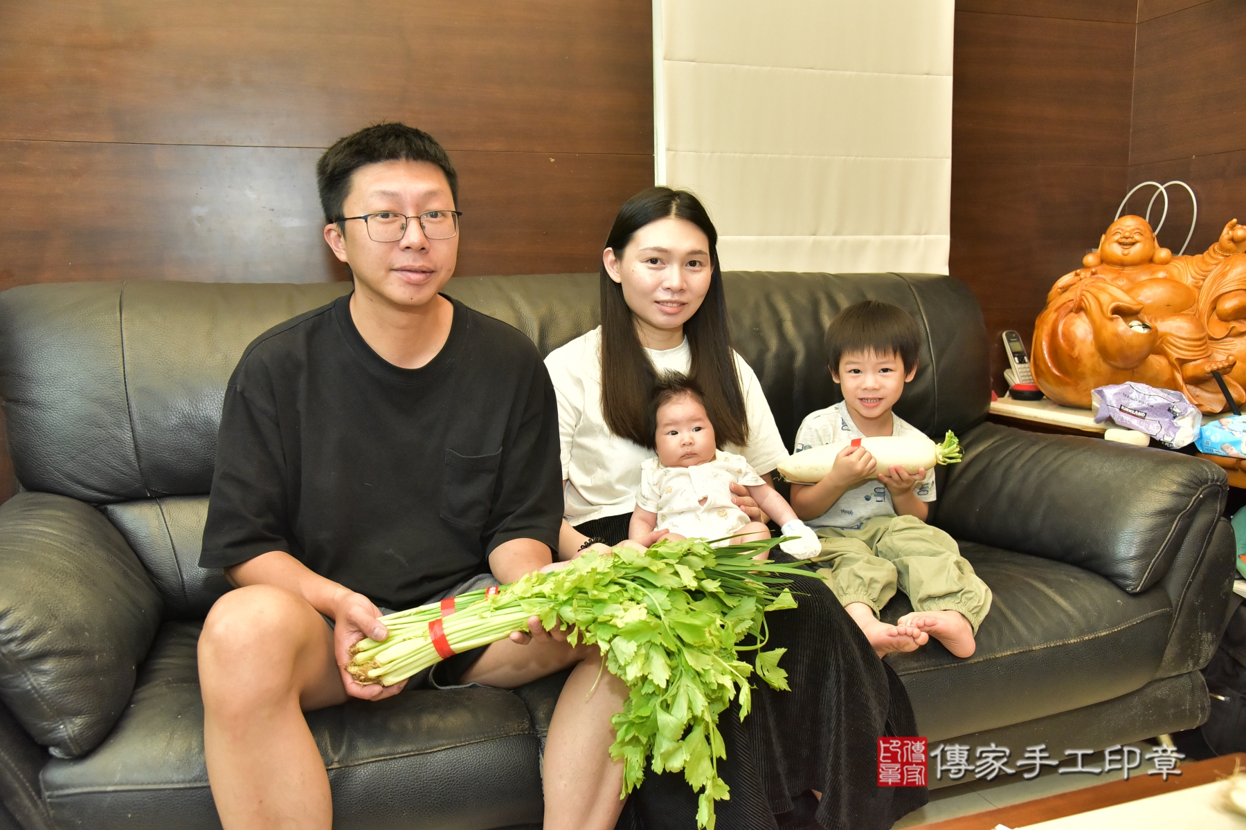 傳家手工印章台北店、剃頭、收涎、抓周 傳家手工印章台北店、剃頭、收涎、抓周