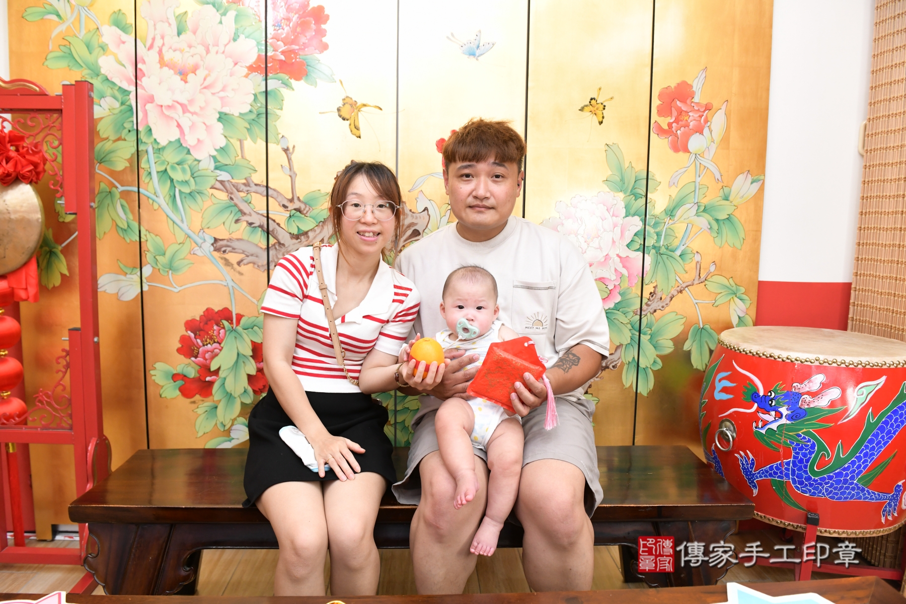 傳家手工印章台北店、抓周、收涎、剃頭 傳家手工印章台北店、抓周、收涎、剃頭