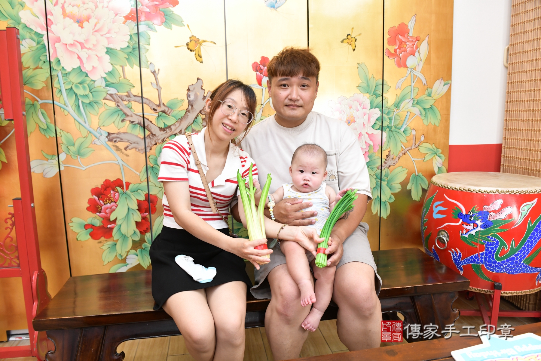 傳家手工印章台北店、抓周、收涎、剃頭 傳家手工印章台北店、抓周、收涎、剃頭