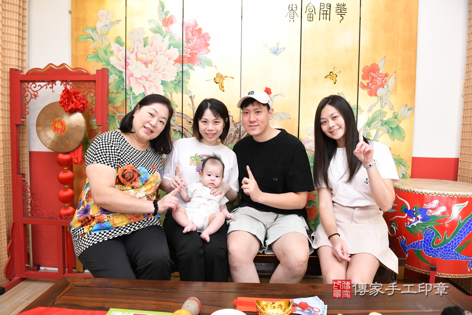 傳家手工印章台北店、抓周、收涎、剃頭 傳家手工印章台北店、抓周、收涎、剃頭