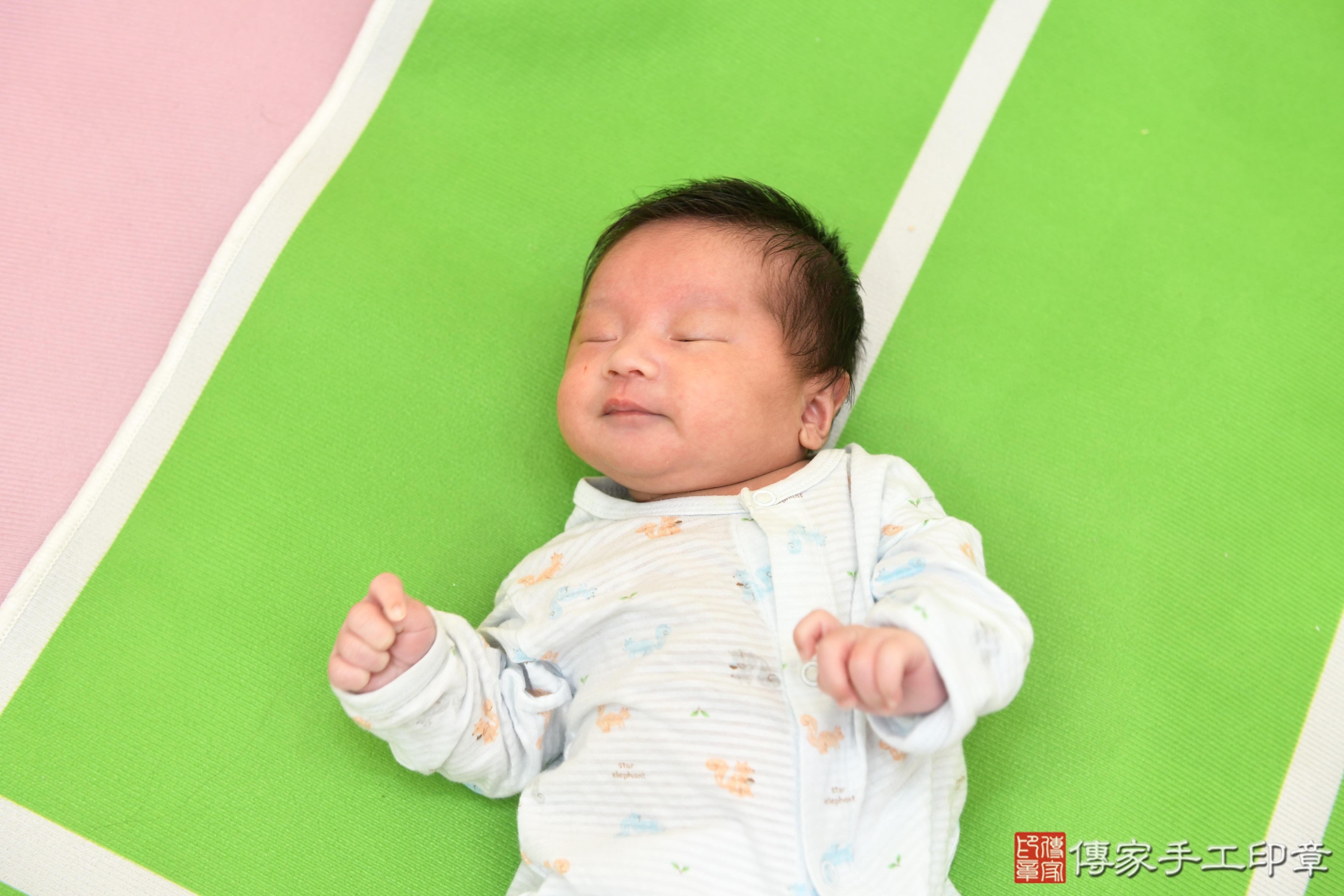 傳家手工印章台南店、抓周、度脺、美式風會場、傳家嬰兒古禮、吉祥話、抓周道具物品24種、拍照。抓周證書。寶寶抓周、滿周歲、生日快樂、祝福 傳家手工印章台南店、抓周、度脺、美式風會場、傳家嬰兒古禮、吉祥話、抓周道具物品24種、拍照。抓周證書。寶寶抓周、滿周歲、生日快樂、祝福