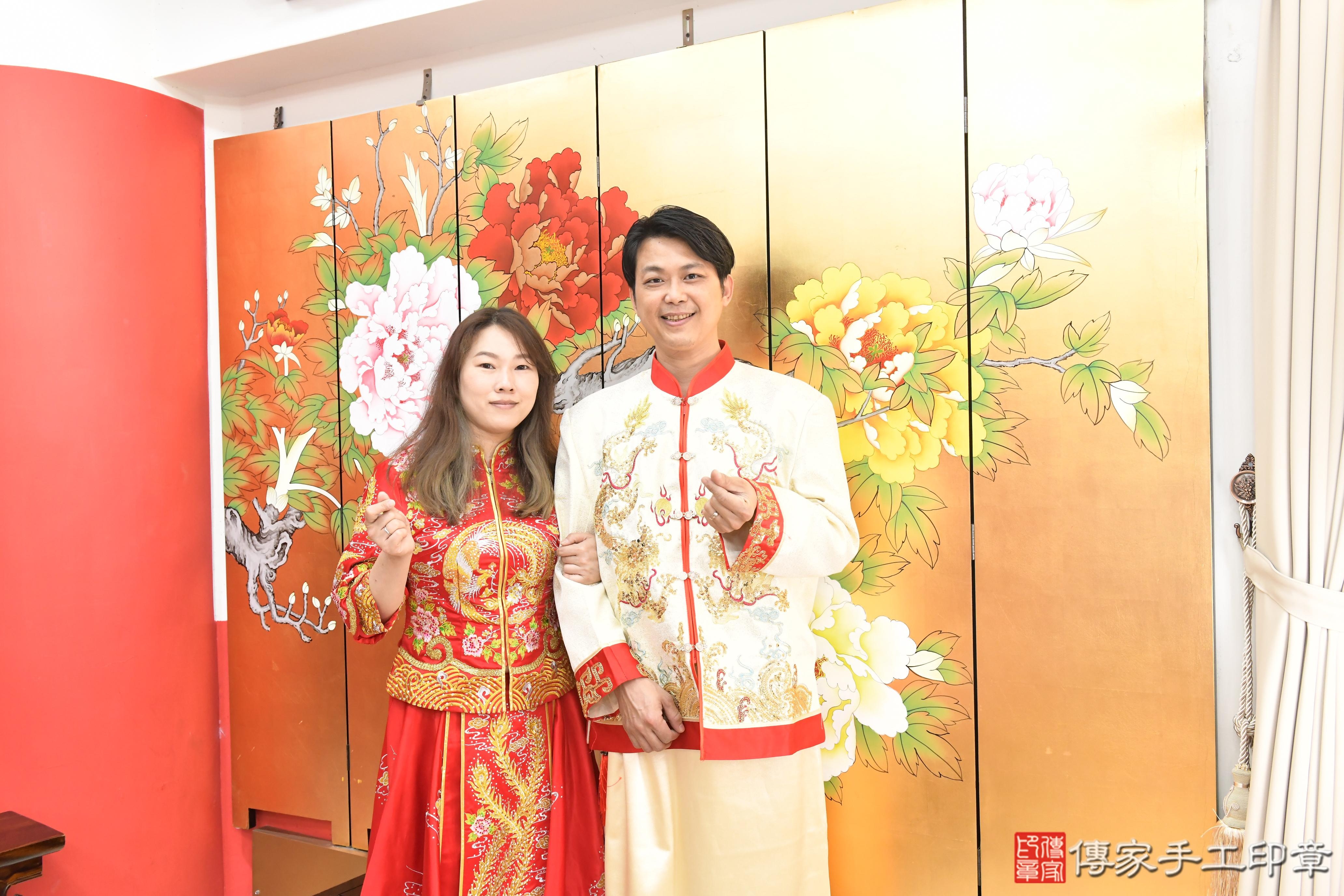 傳家手工印章高雄店、美式抓周、抓周道具、未來職業、滿周歲、小杰寶寶、高雄市、拍照、生日快樂