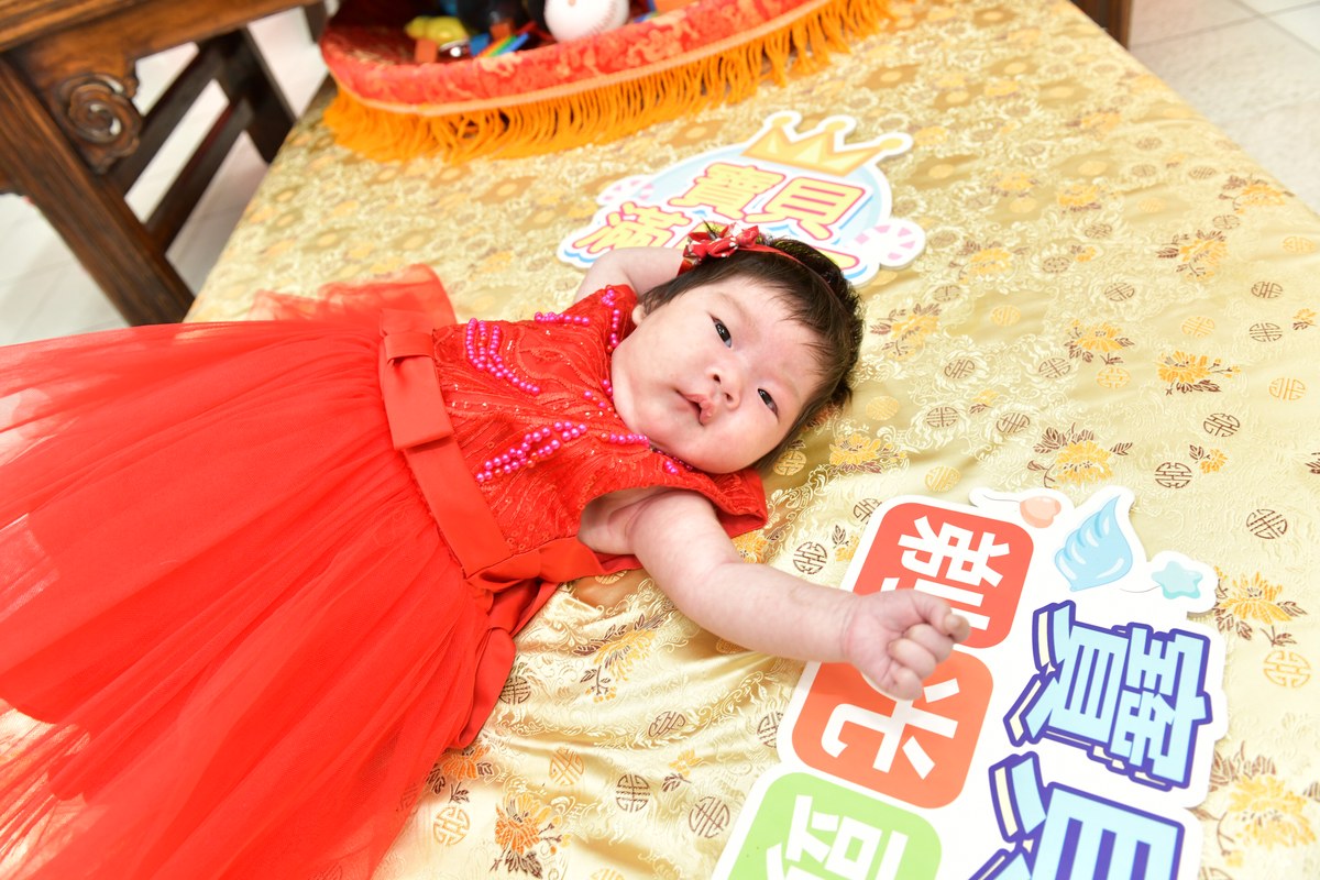 傳家手工印章高雄店、剃頭、滿月、剃胎毛、剃頭十禮、樂樂寶寶、高雄市、拍照、生日快樂