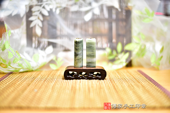 翠色流轉 紋理自然 綠髮彩玉臍帶胎毛印章 傳家手工印章桃園店2026.06.24