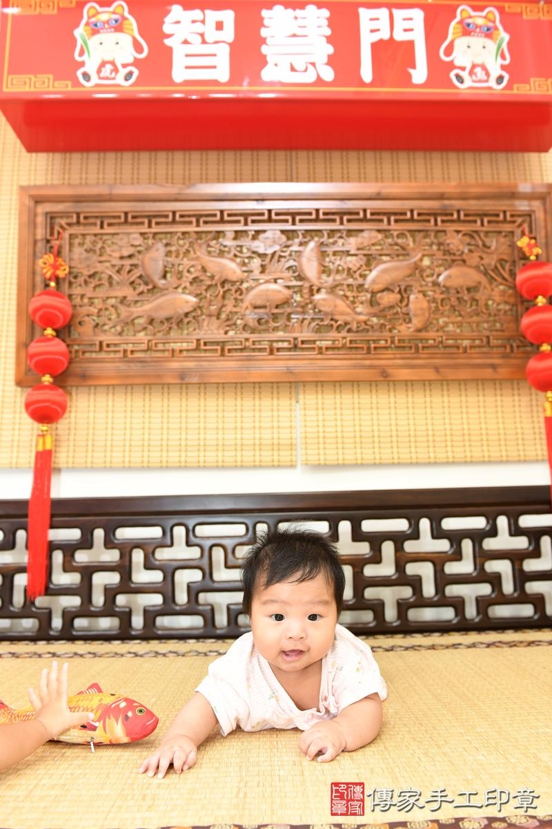 傳家手工印章高雄店、剃頭、滿月、剃胎毛、剃頭十禮、鈞鈞寶寶、高雄市、拍照、生日快樂