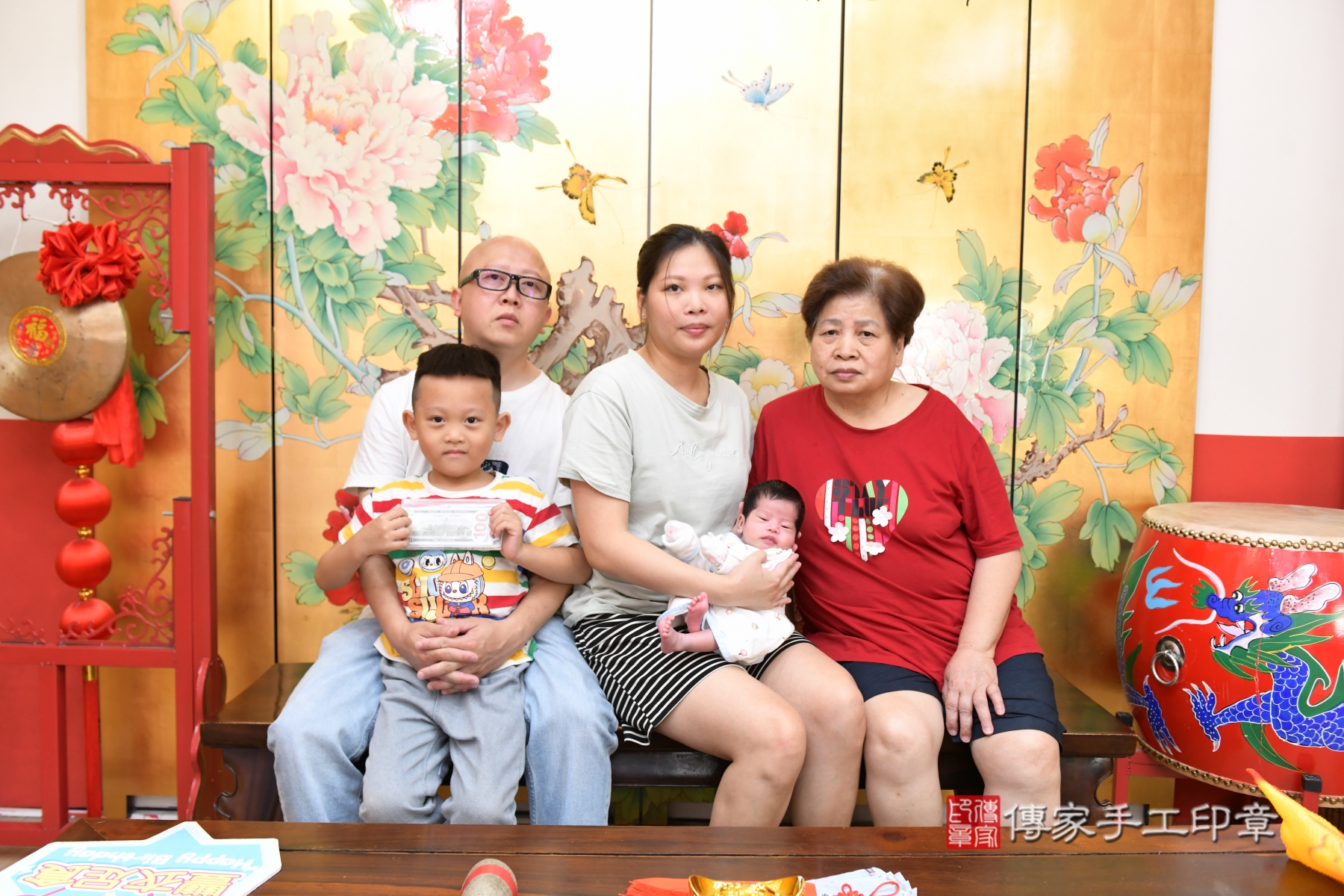 傳家手工印章台北店、抓周、收涎、剃頭 傳家手工印章台北店、抓周、收涎、剃頭