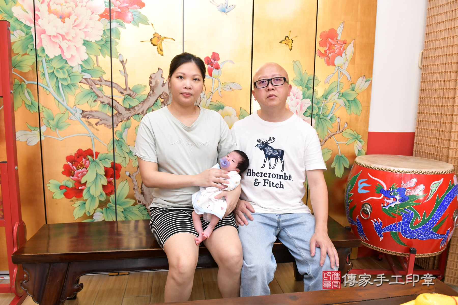 傳家手工印章台北店、抓周、收涎、剃頭 傳家手工印章台北店、抓周、收涎、剃頭