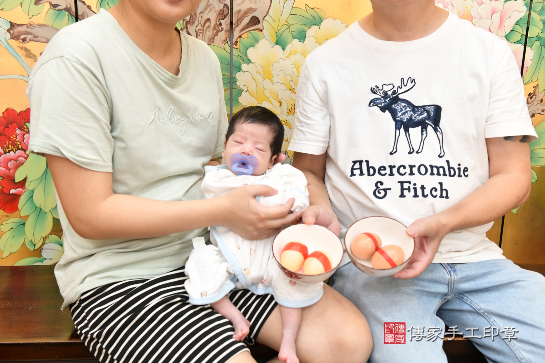 傳家手工印章台北店、抓周、收涎、剃頭 傳家手工印章台北店、抓周、收涎、剃頭