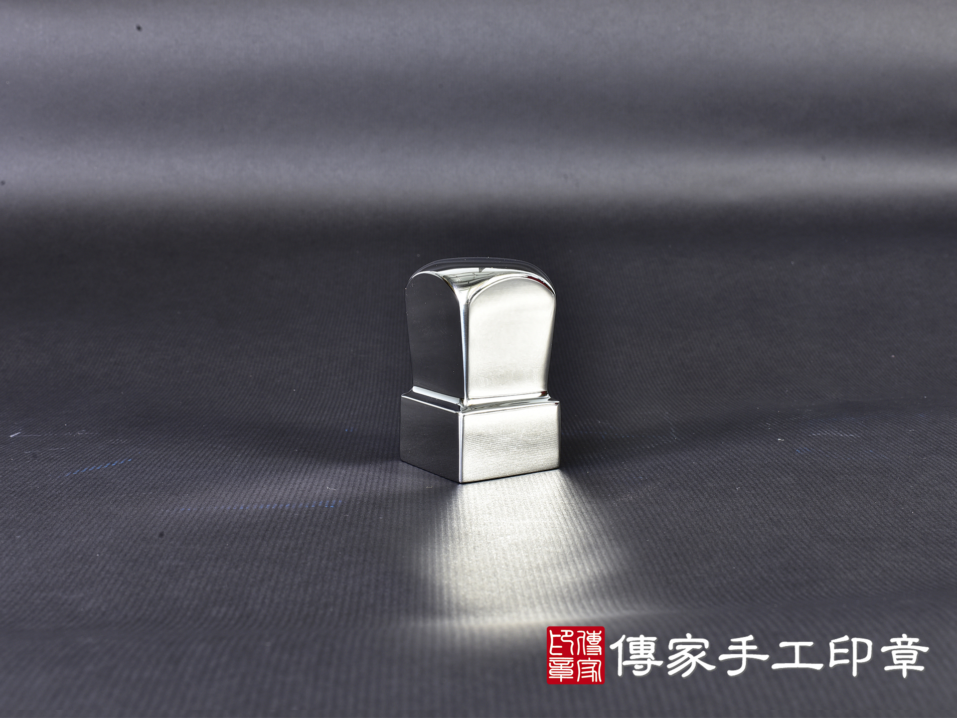 不鏽鋼官帽照型印章 (尺寸3.4公分x3.4公分x高6.2公分) 2.jpg