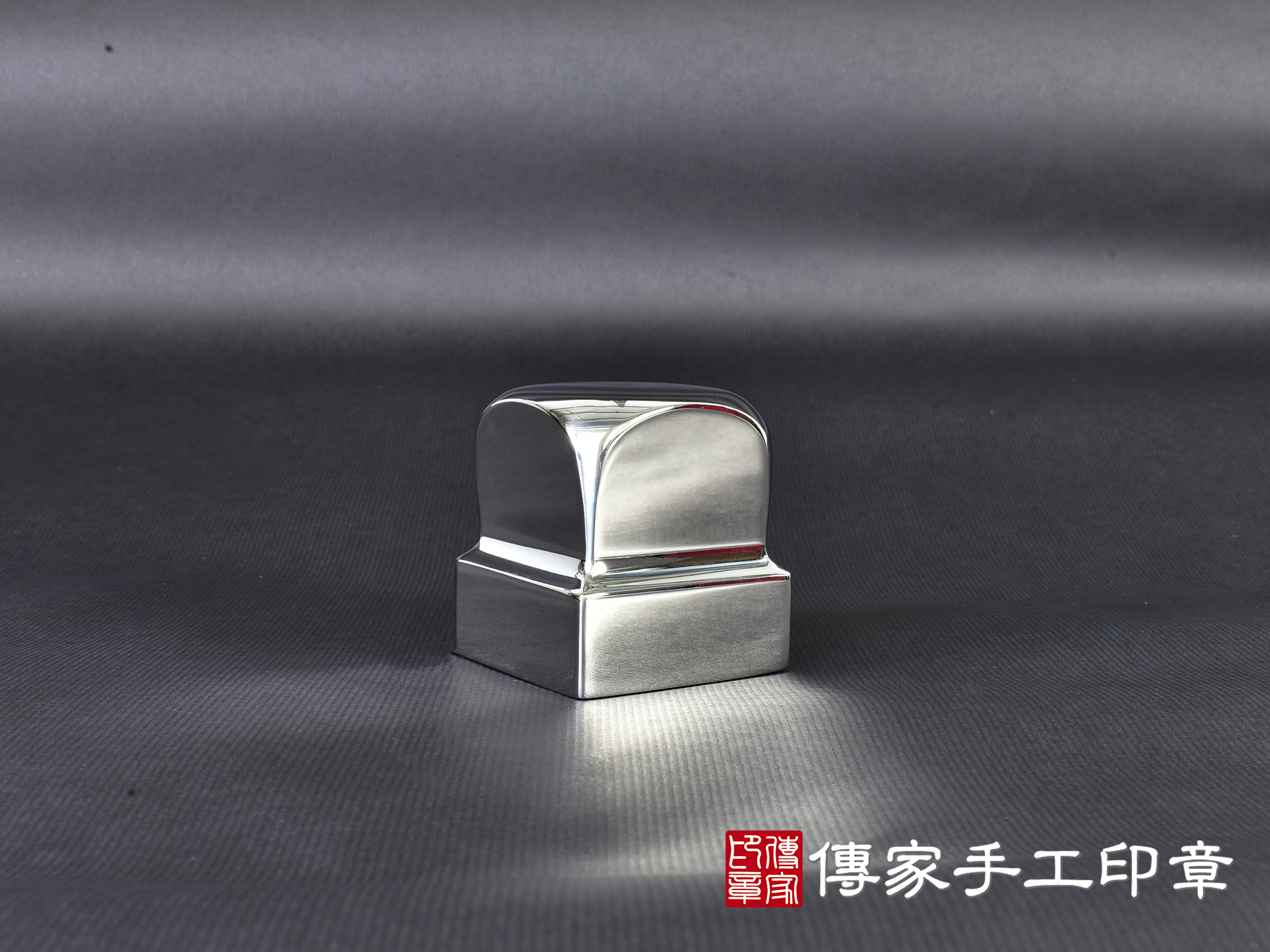 不鏽鋼官帽照型印章 (尺寸5.5公分x5.5公分x高6.2公分) 4.jpg