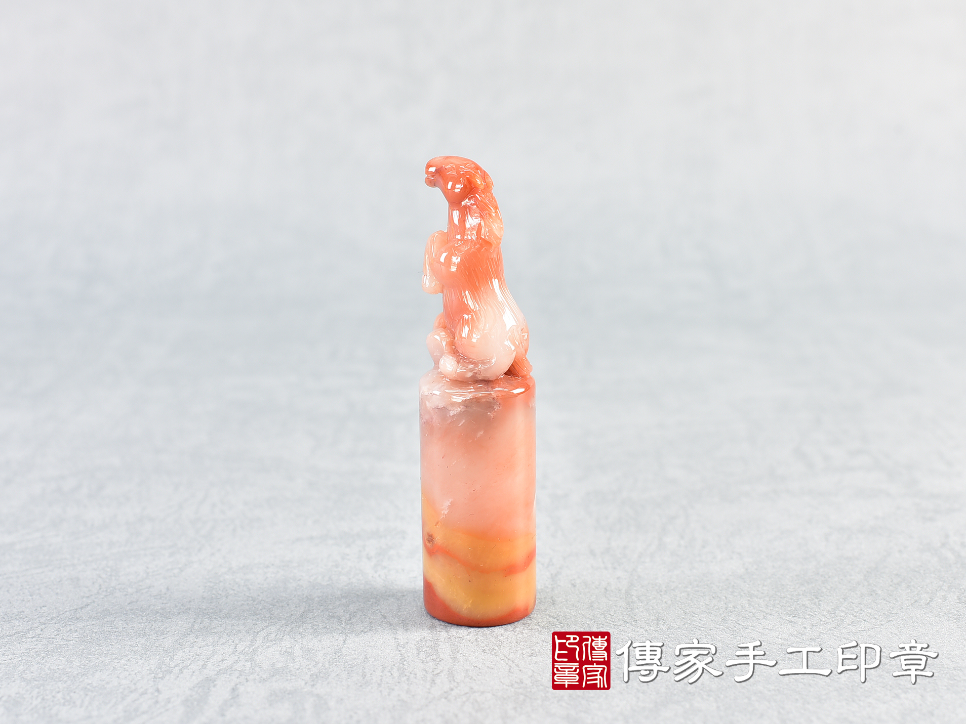 三彩漢玉雕馬印章:開運印章、臍帶印章 (尺寸1.9公分x1.9公分x7.3公分) 3.jpg