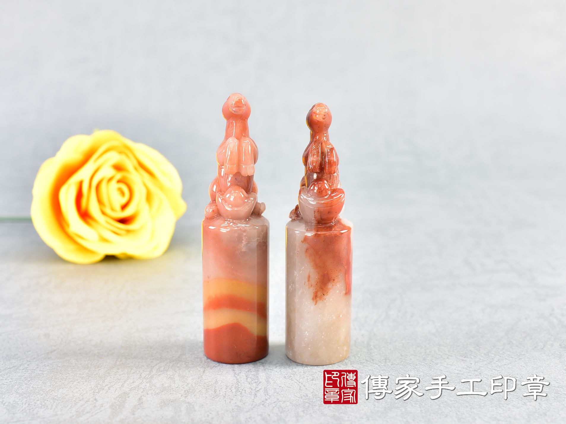三彩漢玉雕馬印章:開運印章、臍帶印章 (尺寸1.9公分x1.9公分x7.3公分) 1.jpg