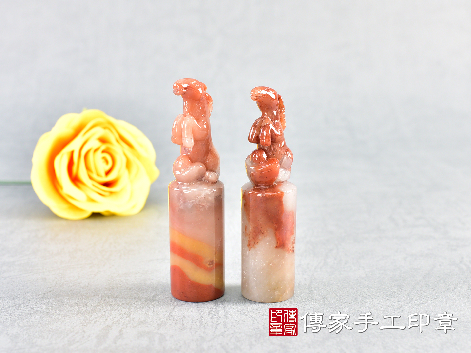 三彩漢玉雕馬印章:開運印章、臍帶印章 (尺寸1.9公分x1.9公分x7.3公分) 2.jpg