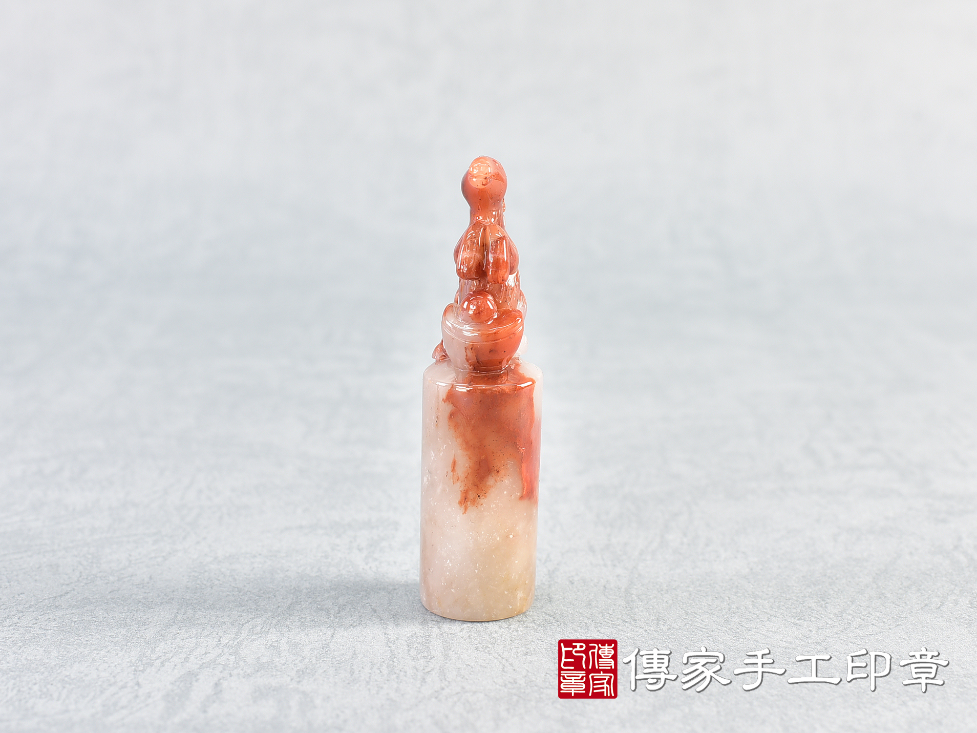 三彩漢玉雕馬印章:開運印章、臍帶印章 (尺寸1.9公分x1.9公分x7.3公分) 1.jpg