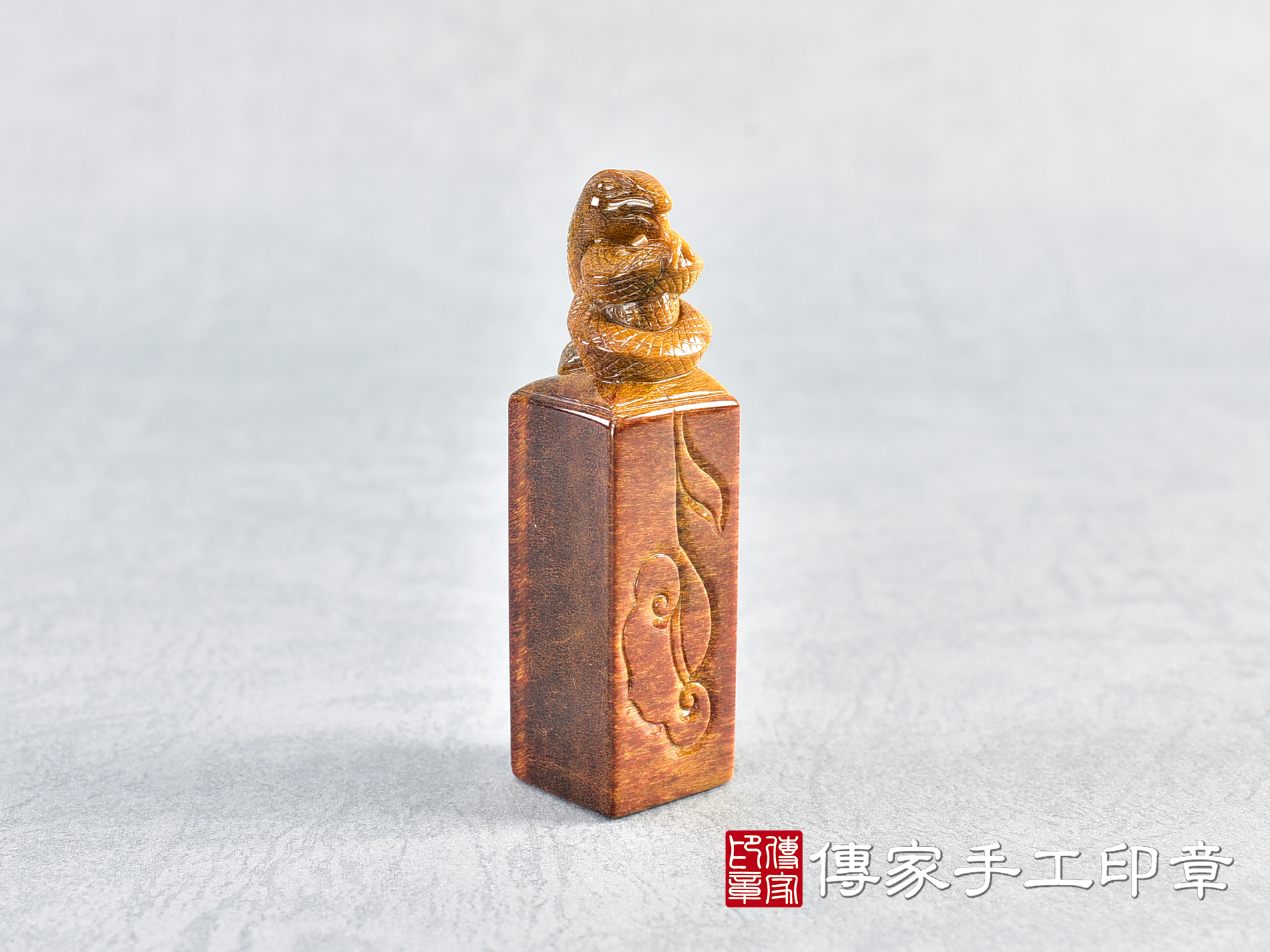 頂級紅虎眼石精雕貔貅:開運印章、臍帶印章 (尺寸1.9公分x1.9公分x7.3公分) 5.jpg