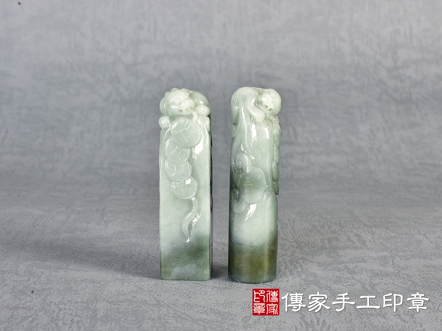 頂級漸層白底青飄花翡翠精雕貔貅印章:開運印章、臍帶印章 (尺寸1.9公分x1.9公分x7公分) 1.jpg
