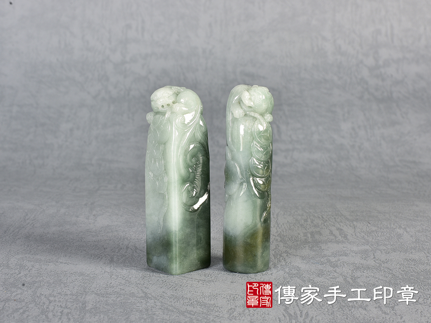 頂級漸層白底青飄花翡翠精雕貔貅印章:開運印章、臍帶印章 (尺寸1.9公分x1.9公分x7公分) 2.jpg