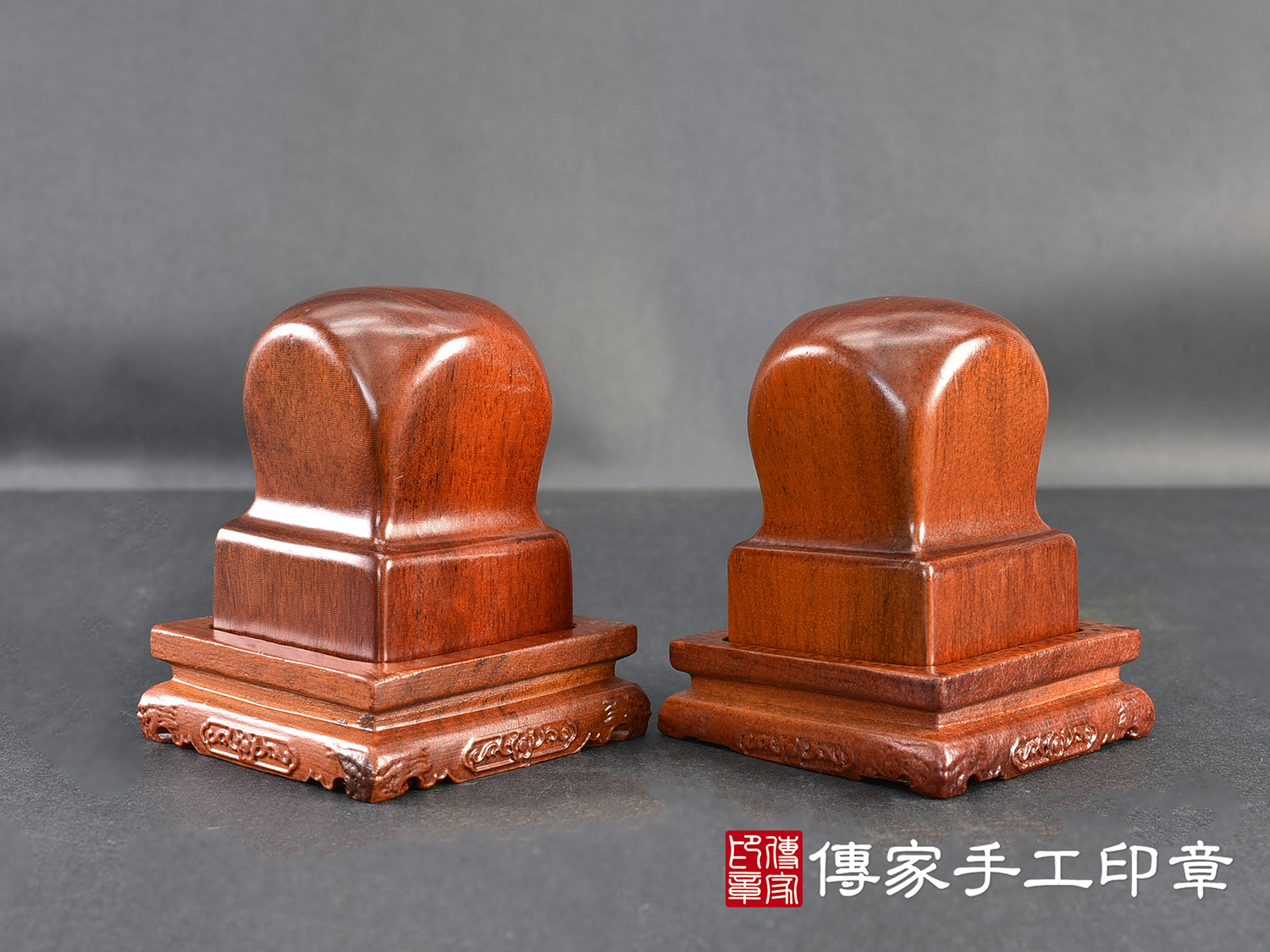 頂級剛果紅花梨木官帽造型:廟章、神明印章、大印章(4.3公分x4.3公分x高6公分) 10.jpg