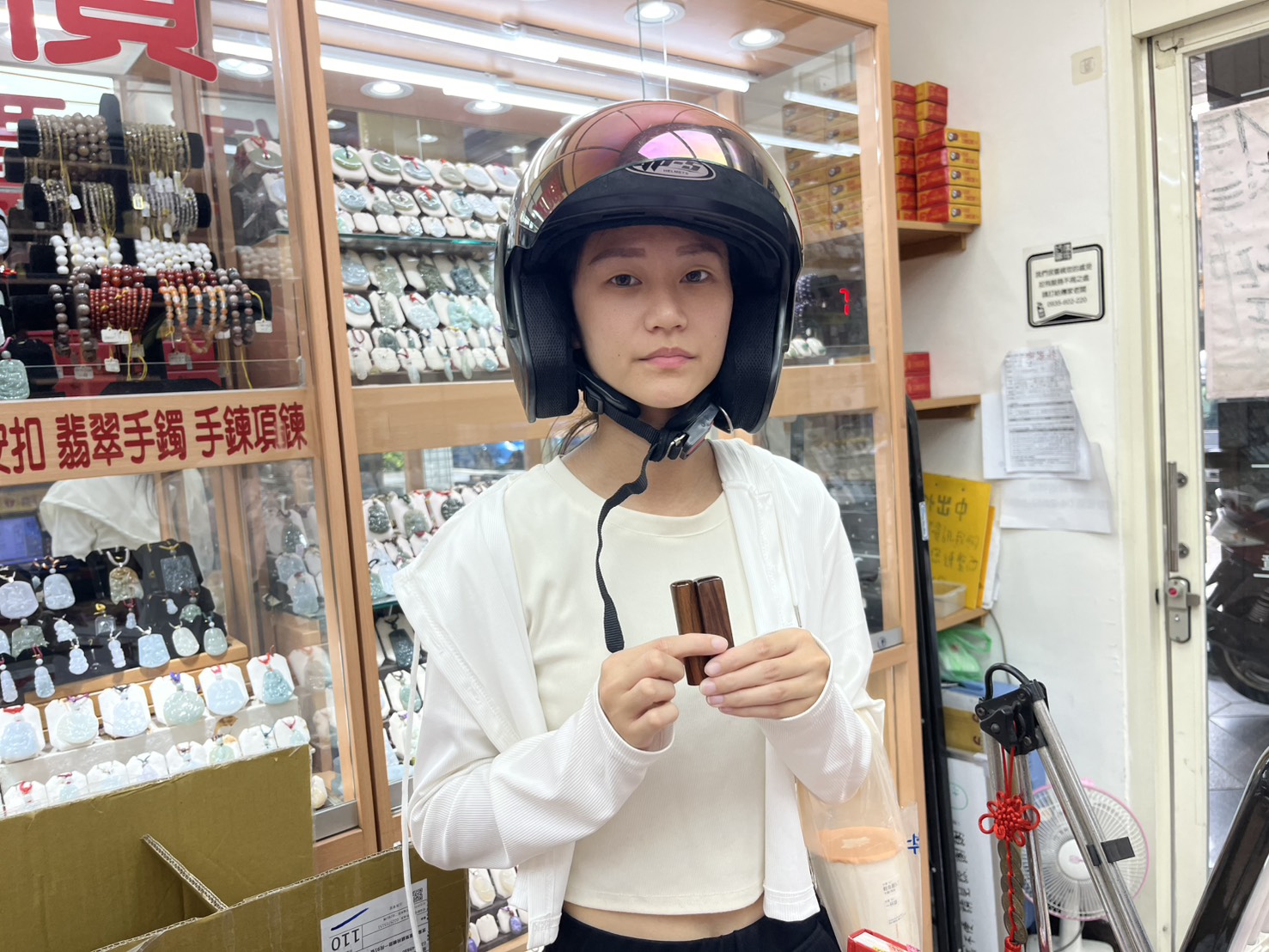 台中電刻玫瑰黑檀胎毛章.jpg