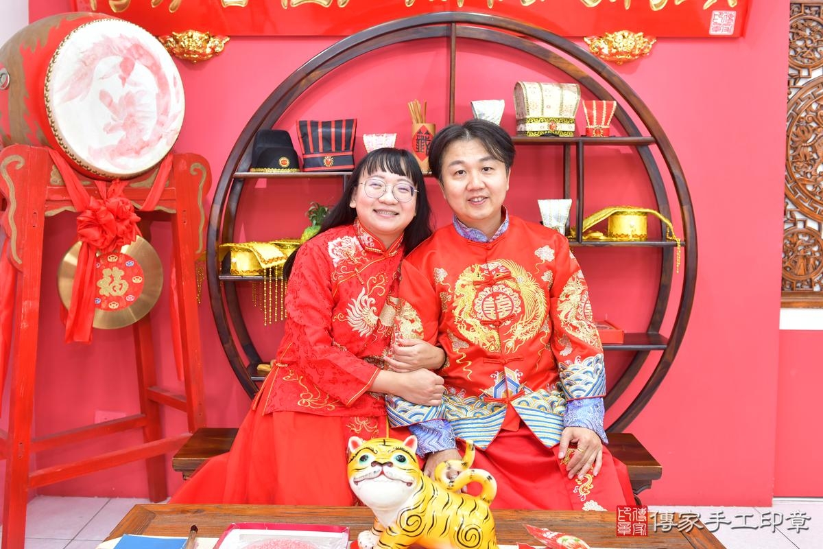 傳家手工印章台中店、抓周、度晬、中國風會場、抓周道具物品、抓周證書、滿周歲、小嘉寶寶、台中市、拍照、生日快樂 傳家手工印章台中店、抓周、度晬、中國風會場、抓周道具物品、抓周證書、滿周歲、小嘉寶寶、台中市、拍照、生日快樂