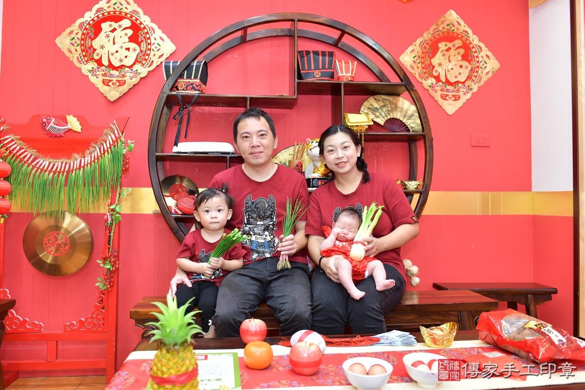 傳家手工印章桃園店、剃頭、滿月、剃胎毛、剃頭十禮、妍妍寶寶、桃園市、拍照、生日快樂 傳家手工印章桃園店、剃頭、滿月、剃胎毛、剃頭十禮、妍妍寶寶、桃園市、拍照、生日快樂