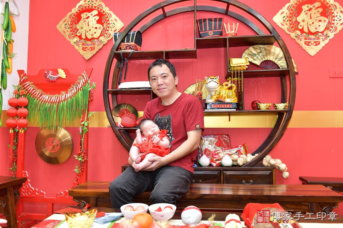 傳家手工印章桃園店、剃頭、滿月、剃胎毛、剃頭十禮、妍妍寶寶、桃園市、拍照、生日快樂 傳家手工印章桃園店、剃頭、滿月、剃胎毛、剃頭十禮、妍妍寶寶、桃園市、拍照、生日快樂
