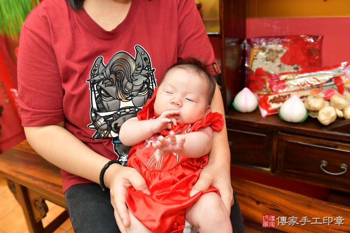傳家手工印章桃園店、剃頭、滿月、剃胎毛、剃頭十禮、妍妍寶寶、桃園市、拍照、生日快樂 傳家手工印章桃園店、剃頭、滿月、剃胎毛、剃頭十禮、妍妍寶寶、桃園市、拍照、生日快樂