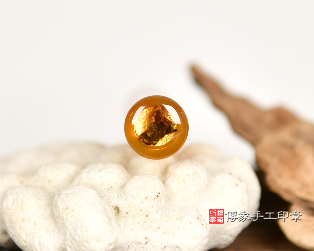 金光閃閃、招財瑪瑙~黃瑪瑙臍帶胎毛印章。傳家手工印章新竹店115.6.20 金光閃閃、招財瑪瑙~黃瑪瑙臍帶胎毛印章。傳家手工印章新竹店115.6.20