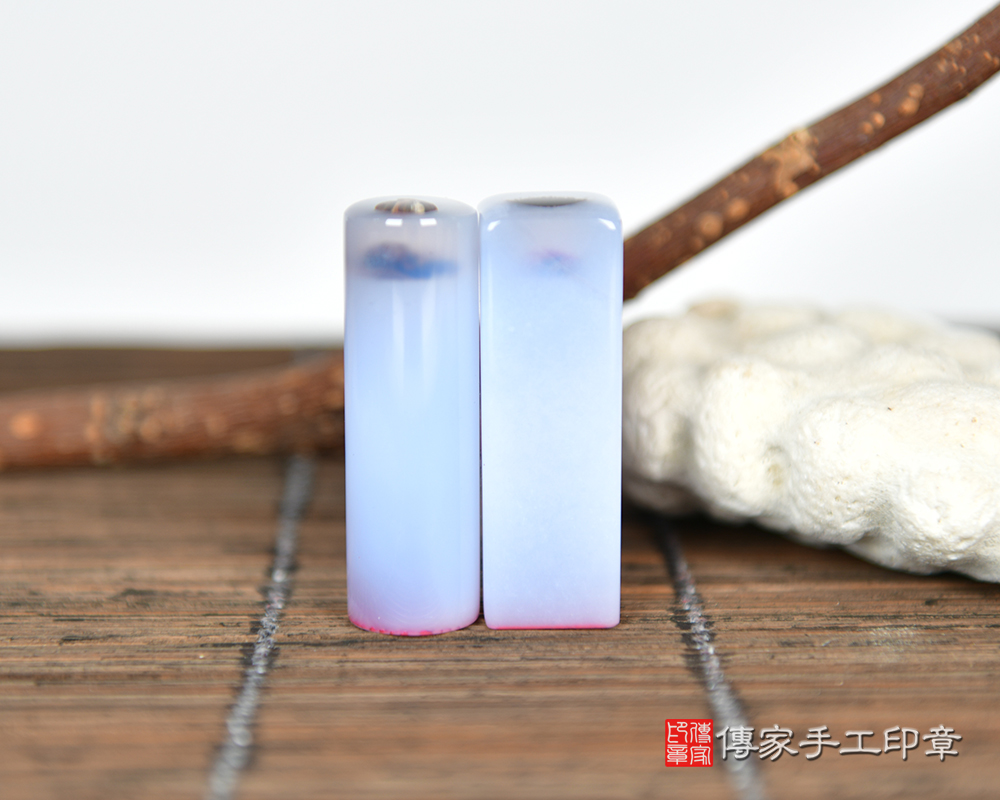 如夢似幻的蔚藍色澤的土耳其藍玉髓 臍帶章 傳家手工印章台中店115.08.23 如夢似幻的蔚藍色澤的土耳其藍玉髓 臍帶章 傳家手工印章台中店115.08.23