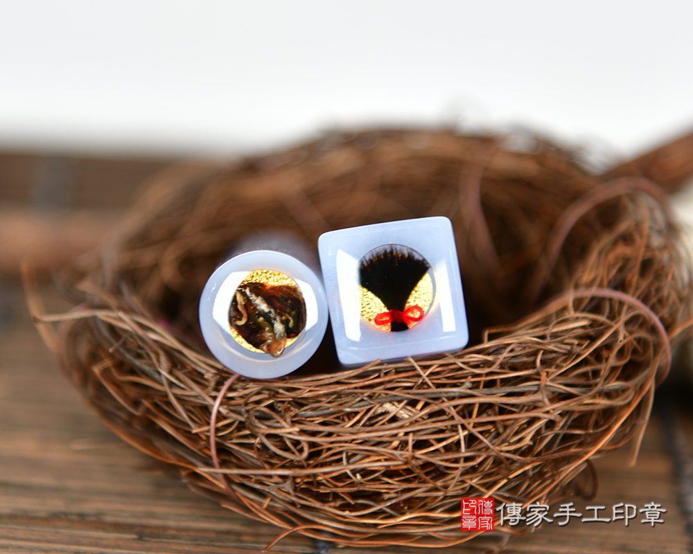 如夢似幻的蔚藍色澤的土耳其藍玉髓 臍帶章 傳家手工印章台中店115.08.23 如夢似幻的蔚藍色澤的土耳其藍玉髓 臍帶章 傳家手工印章台中店115.08.23