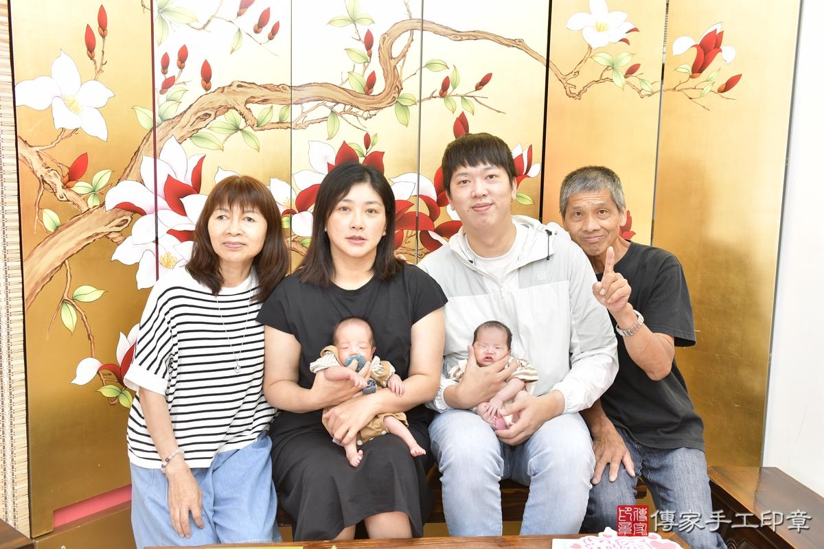 傳家手工印章新竹店、剃頭、滿月、剃胎毛、剃頭十禮、小暄寶寶、新竹市、拍照、生日快樂 傳家手工印章新竹店、剃頭、滿月、剃胎毛、剃頭十禮、小暄寶寶、新竹市、拍照、生日快樂