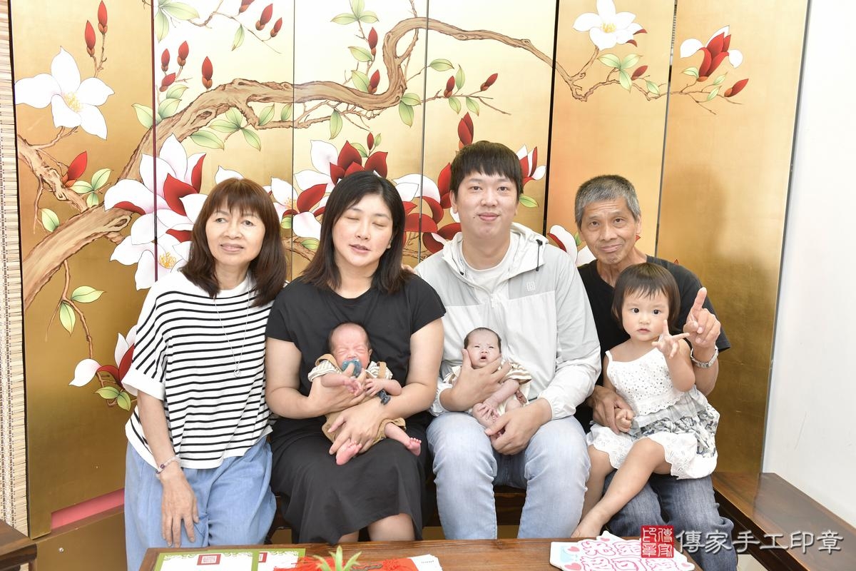 傳家手工印章新竹店、剃頭、滿月、剃胎毛、剃頭十禮、小暄寶寶、新竹市、拍照、生日快樂 傳家手工印章新竹店、剃頭、滿月、剃胎毛、剃頭十禮、小暄寶寶、新竹市、拍照、生日快樂