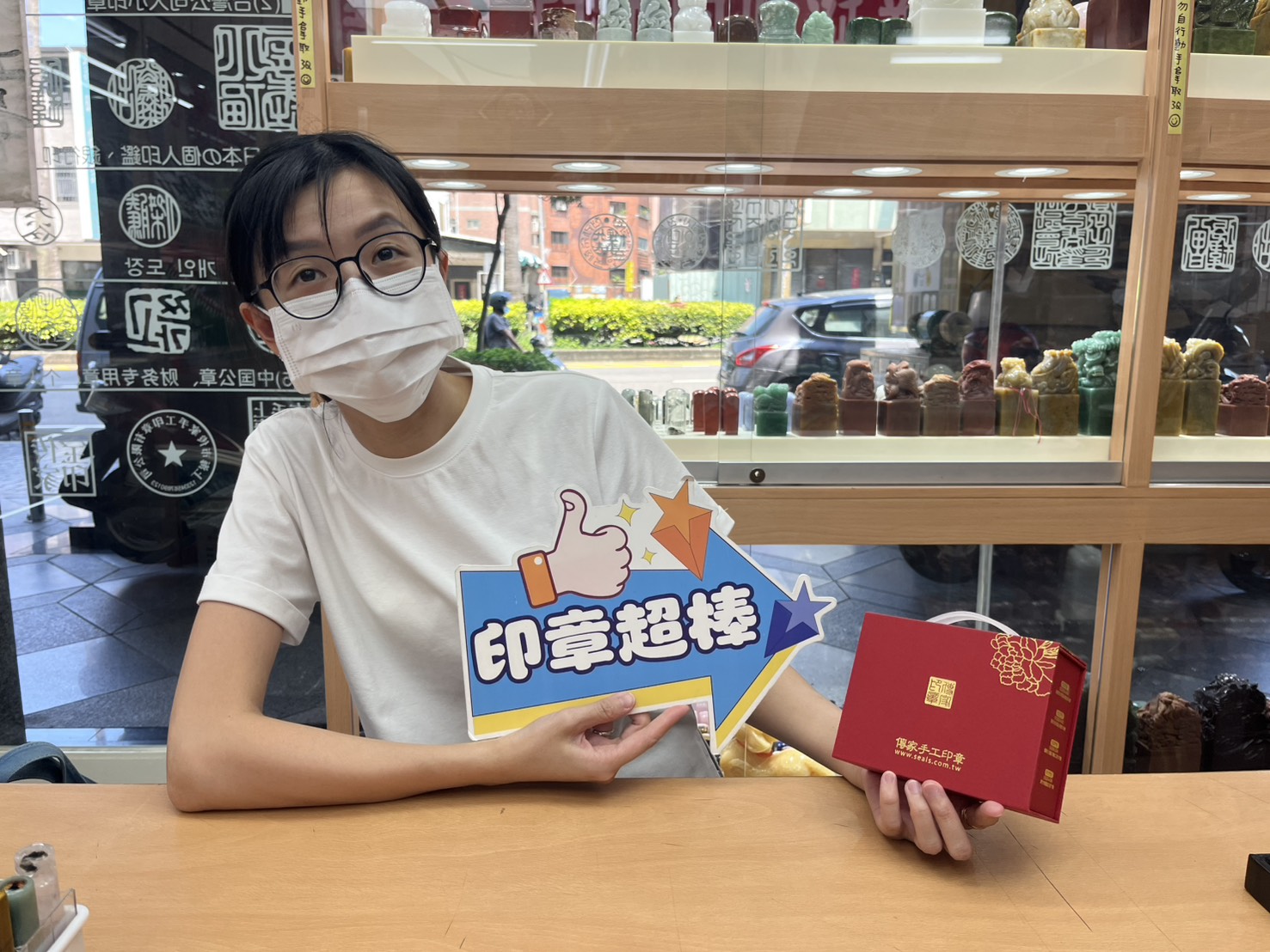 台中黑檀木臍帶章、黑檀木臍帶章、台中臍帶章、寶寶臍帶章、黑檀木印章、臍帶印章、寶寶成長紀念、嬰兒印章、兒童印章、客製化臍帶章、開運印章、胎毛章、胎毛筆、台中刻印章、傳家印章