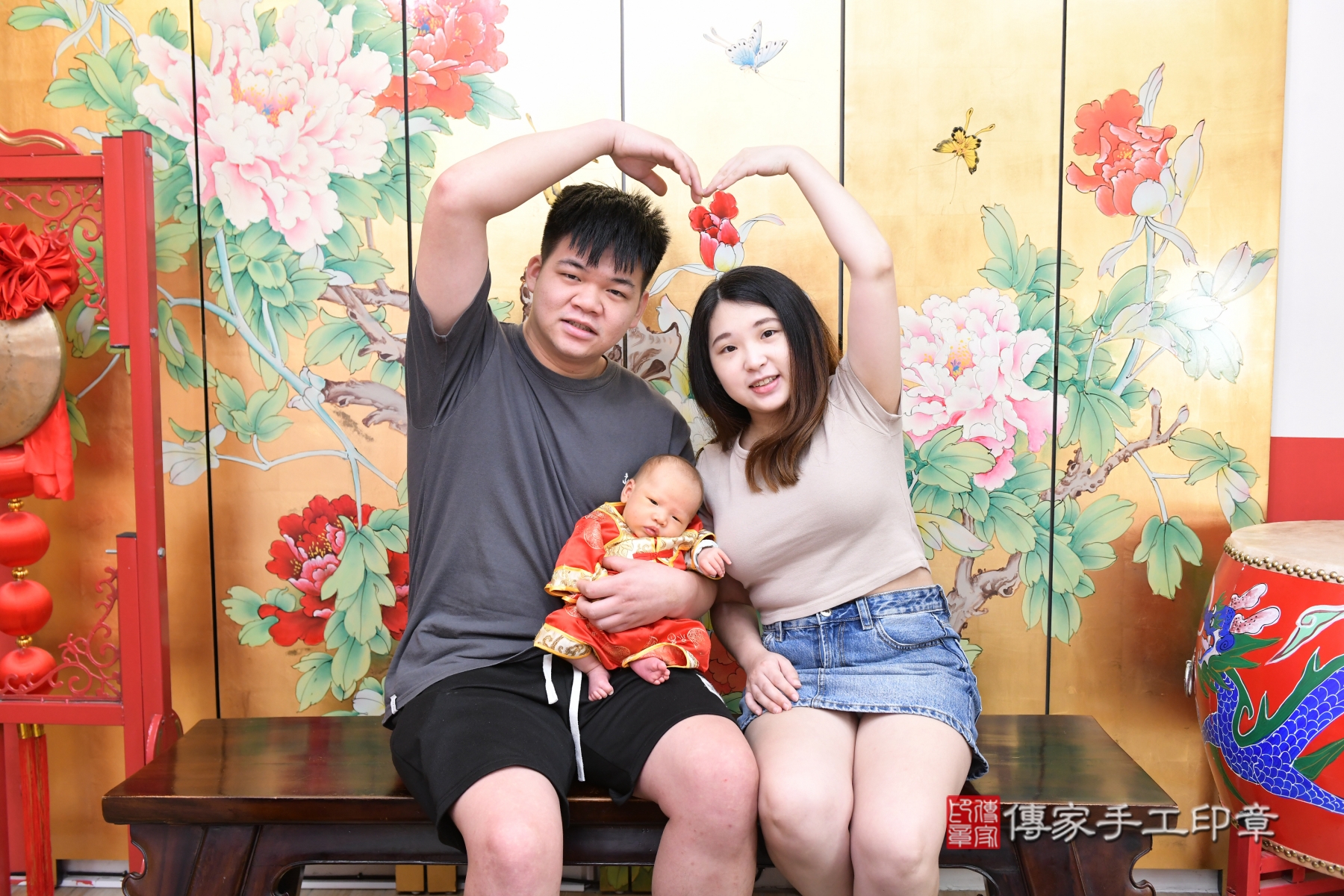 傳家手工印章台北店、抓周、收涎、剃頭 傳家手工印章台北店、抓周、收涎、剃頭