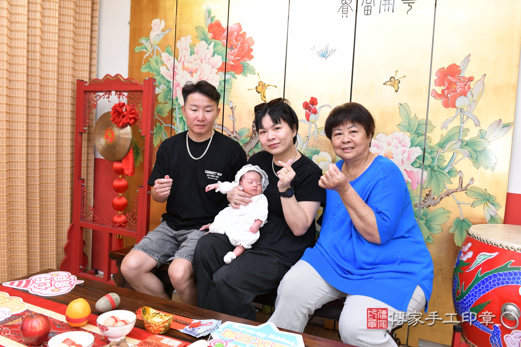 傳家手工印章台北店、抓周、收涎、剃頭 傳家手工印章台北店、抓周、收涎、剃頭