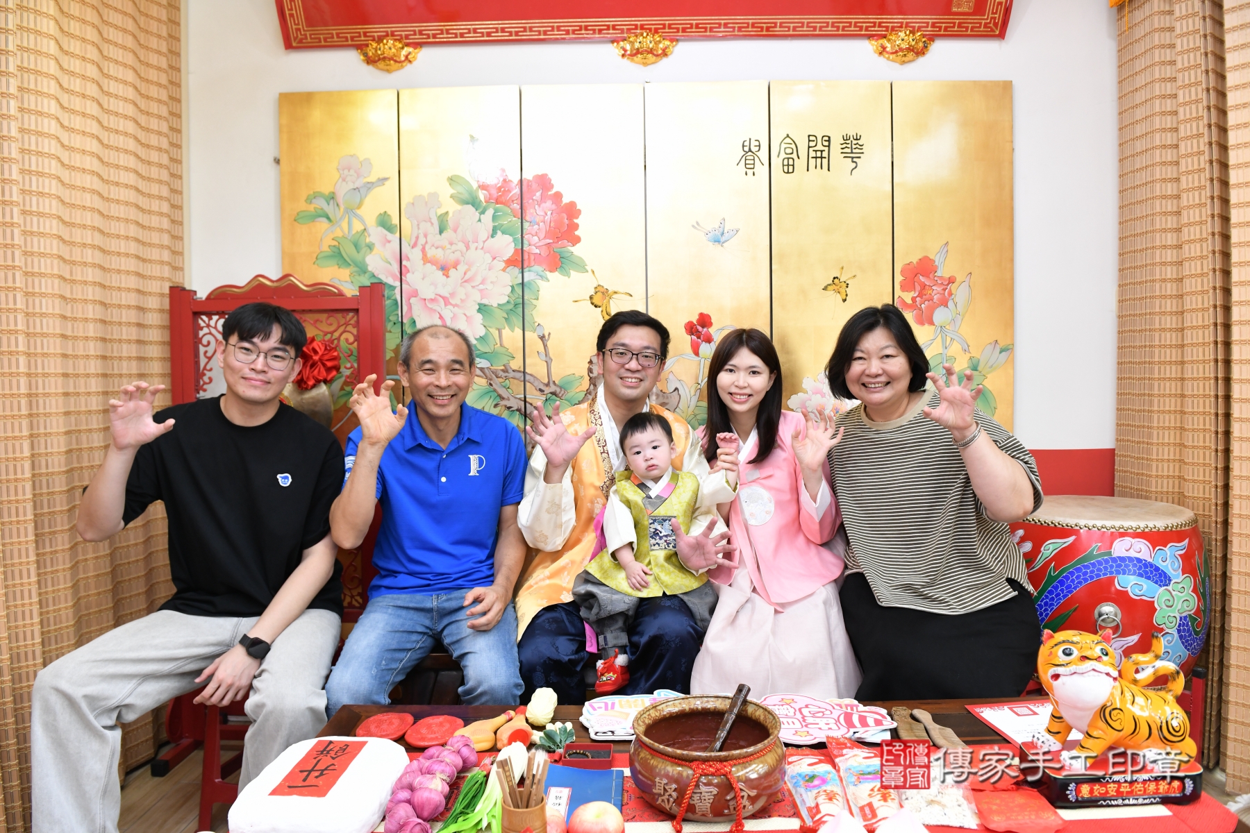 傳家手工印章台北店、剃頭、收涎、抓周 傳家手工印章台北店、剃頭、收涎、抓周